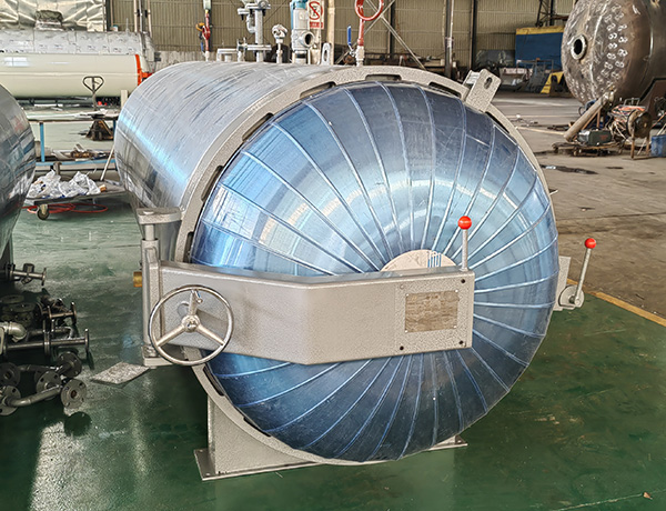 草莓在线看视频在线观看